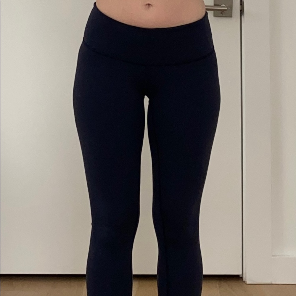 Lululemon Wunder Under 28” Navy Blue Low Rise Leggings Size 4